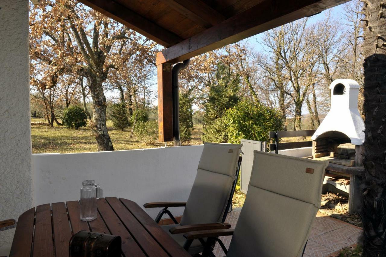 Holiday House Lena Porec Exterior photo